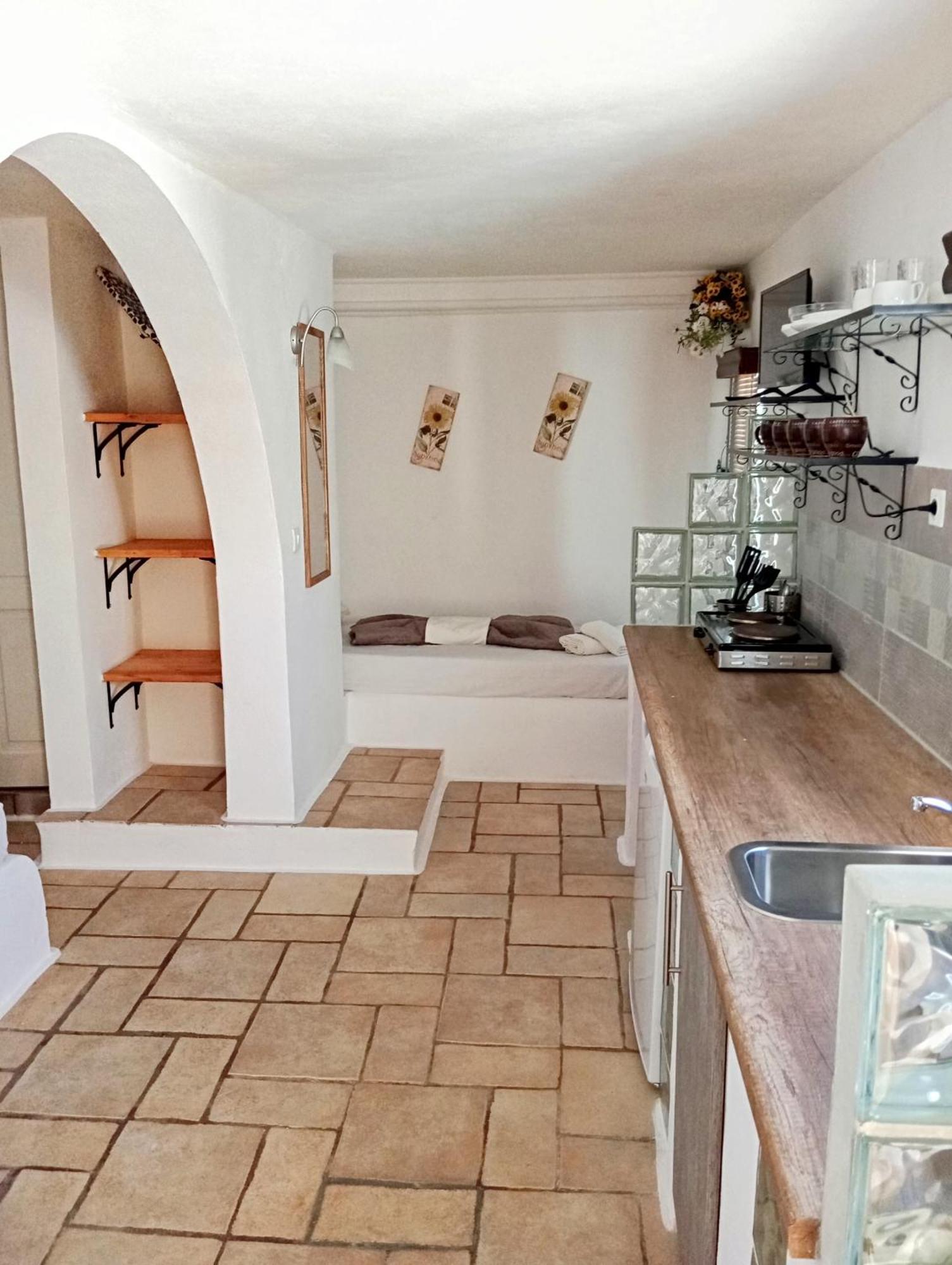 Appartamento Lucas B Panorama Alopronia Esterno foto