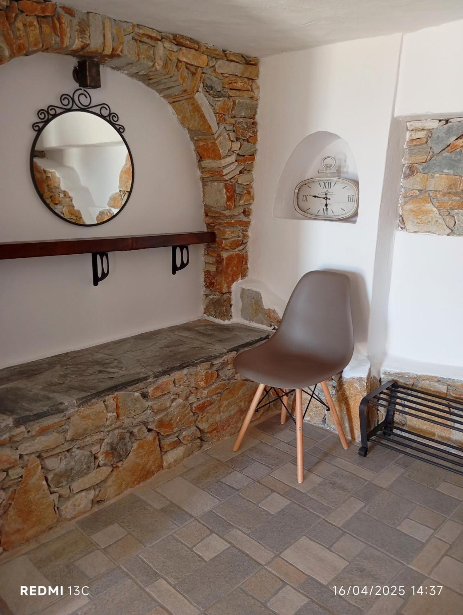 Appartamento Lucas B Panorama Alopronia Esterno foto